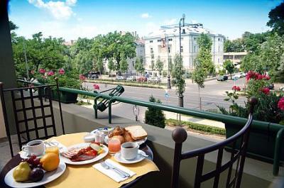 Mamaison Hotel Andrassy - panoramic hotel room with balcony in the centre of Budapest, near Andrassy Road - Mamaison Hotel Andrassy Budapest - Special offers in Hotel Andrassy, in the 6. district of Budapest