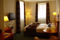 The Three Corners Hotel Art - Doubleroom in the city centre near to the Elisabeth Bridge 