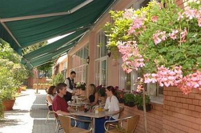 Terrace in Hotel Griff in Budapest - Hotel Griff Budapest*** - 3-star hotel in Budapest