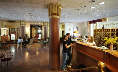 Hotel Platanus Budapest - cheap hotel - Hunguest Hotel Platanus - Hotel Platanus Budapest - Hunguest Hotel Platanus - 3 star hotel in Budapest