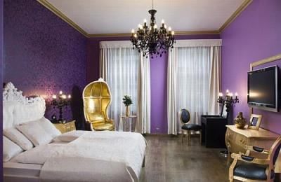 Design hotel in Budapest - The elegant luxury suite of Hotel Soho - Soho Boutique Hotel Budapest - new hotel in the city centre
