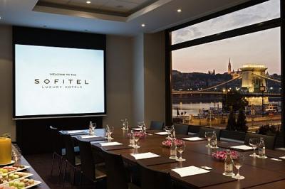 Hotel Sofitel Chain Bridge Budapest - luxury hotel in the city centre  Budapest Sofitel - Luxury Design Hotel Budapest - Hotel Sofitel Budapest Chain Bridge***** - Budapest Sofitel